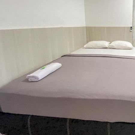 Hotel Giga Sidrap Rappang Dış mekan fotoğraf