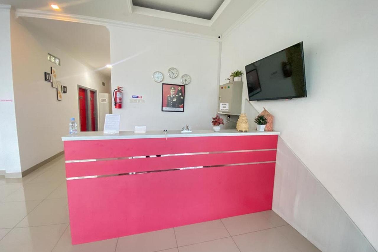 Hotel Giga Sidrap Rappang Dış mekan fotoğraf
